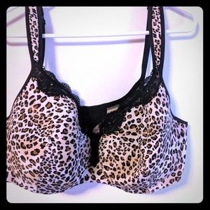 Leopard bra
